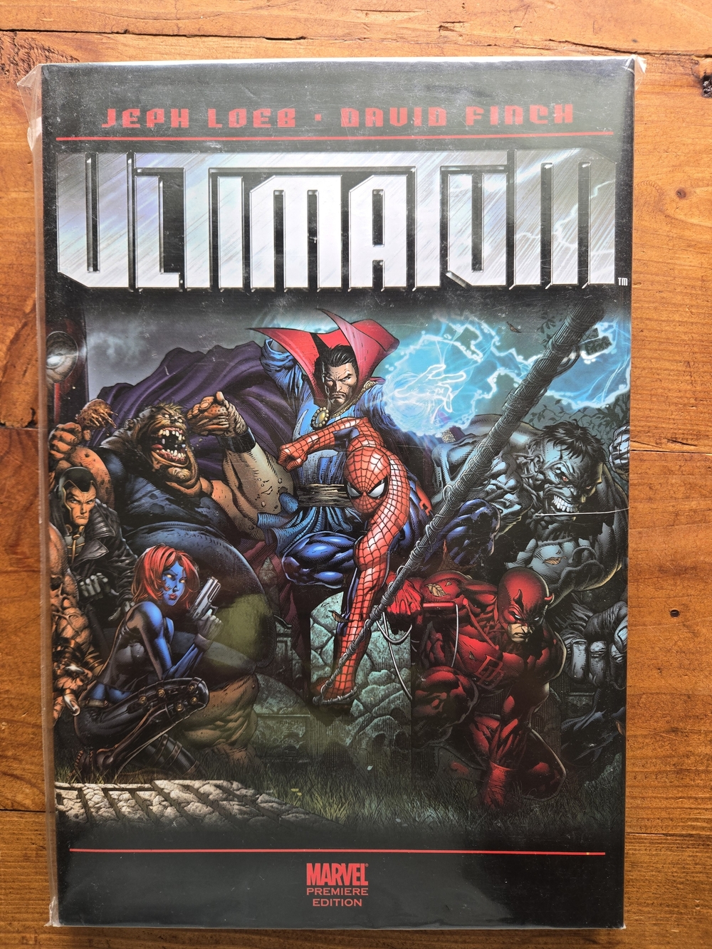 Marvel Ultimatum Graphic Novel - Black Cover